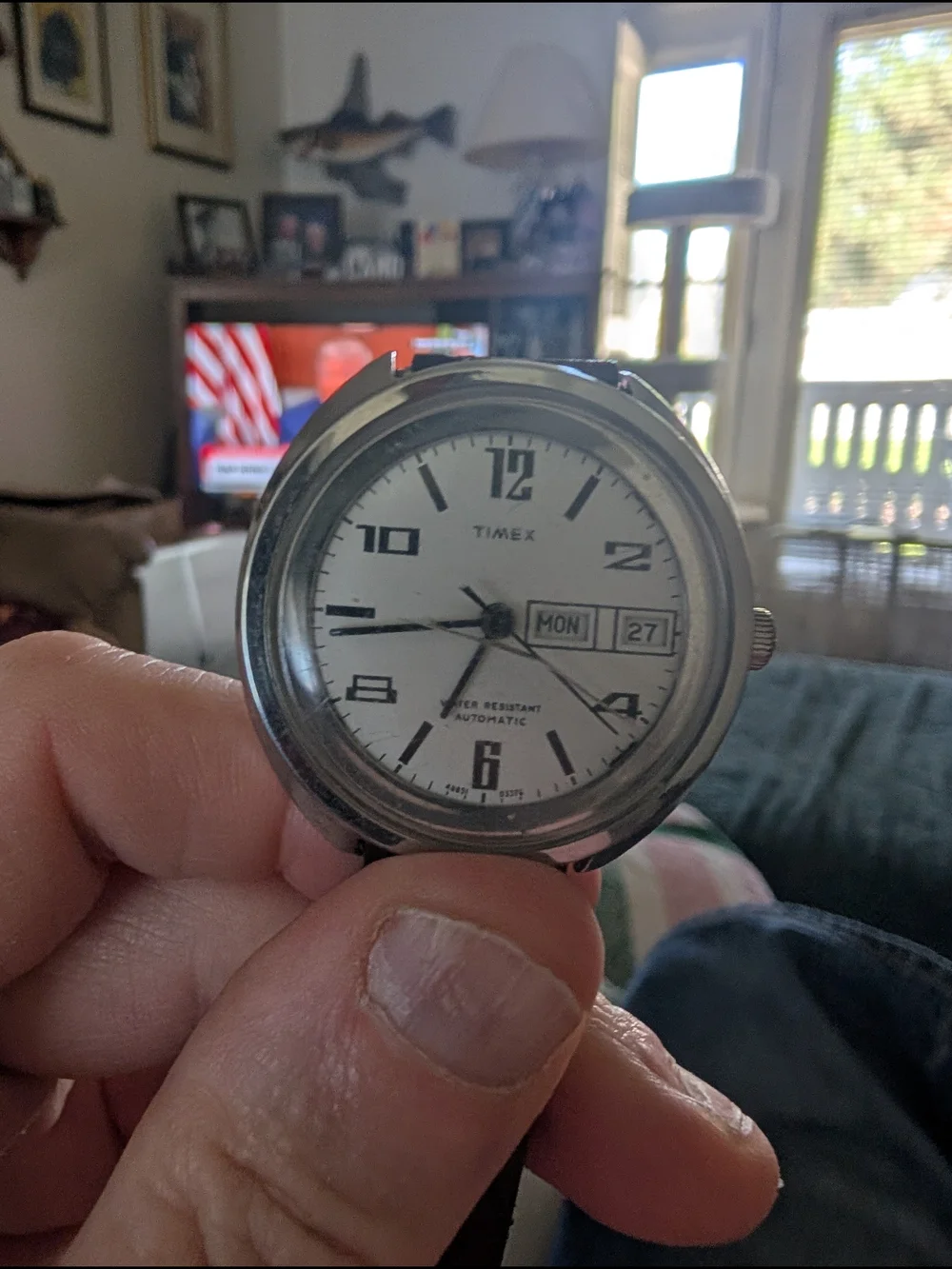 Timex Men's Silver Round Watch White Dial